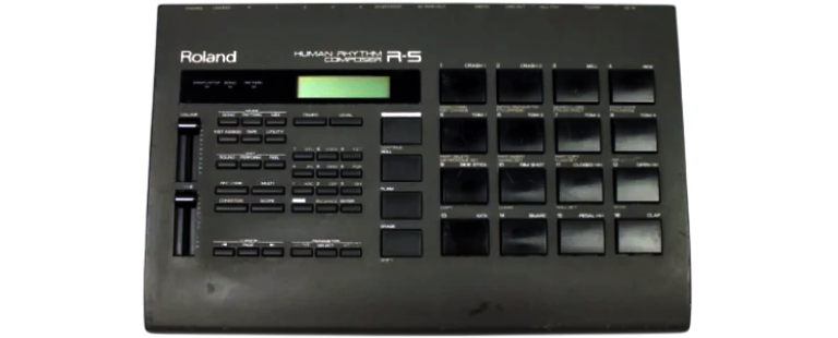 ROLAND-R-5-768x310-Photoroom