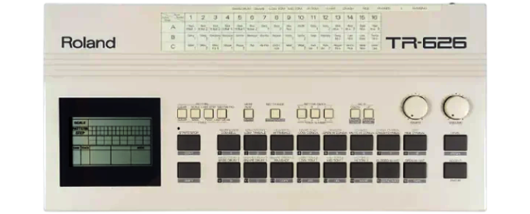 ROLAND-TR-626-768x310-Photoroom