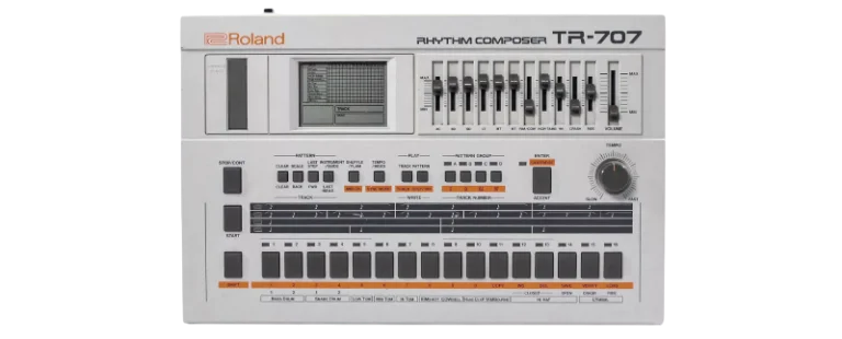 ROLAND-TR-707-768x310-Photoroom