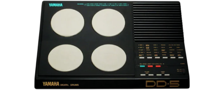 YAMAHA-DD5-768x310-Photoroom