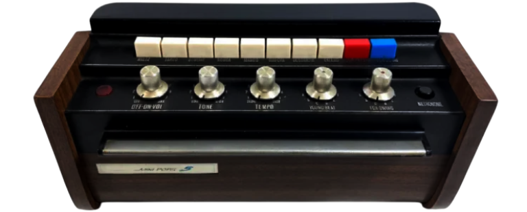 KORG-MINI-POPS-5-768x310-Photoroom